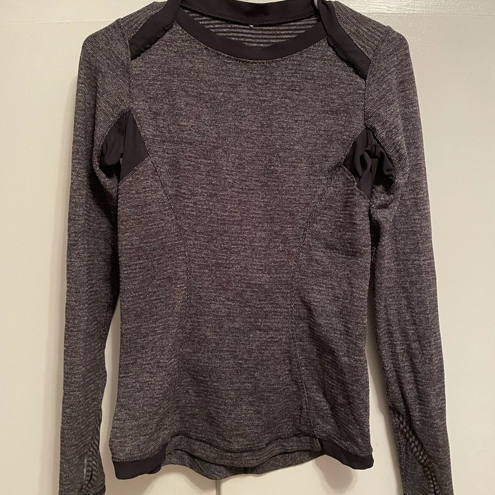 Lululemon Workout Pullover Shirt
